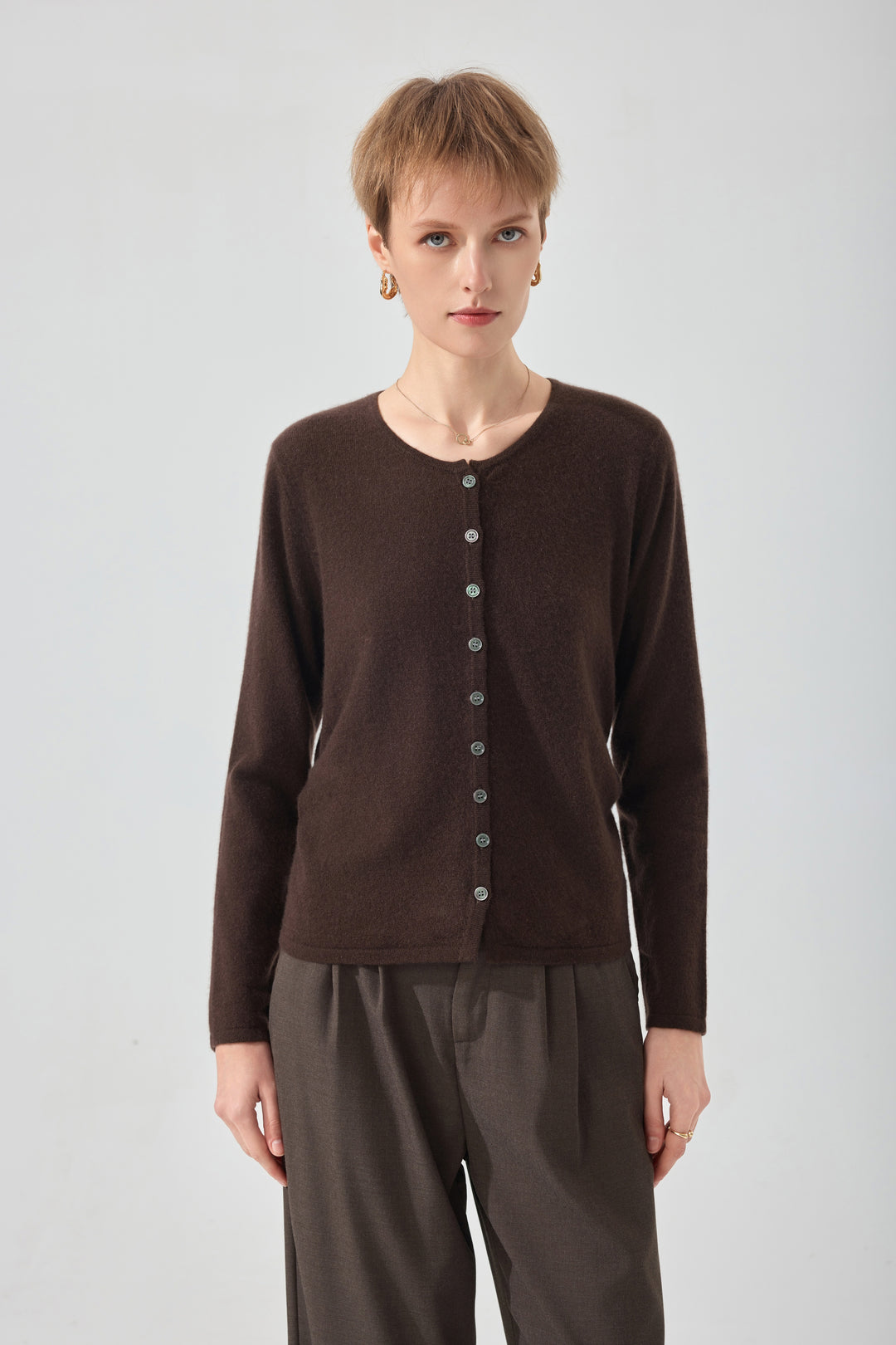 The Cropped Cashmere Cardigan - Black